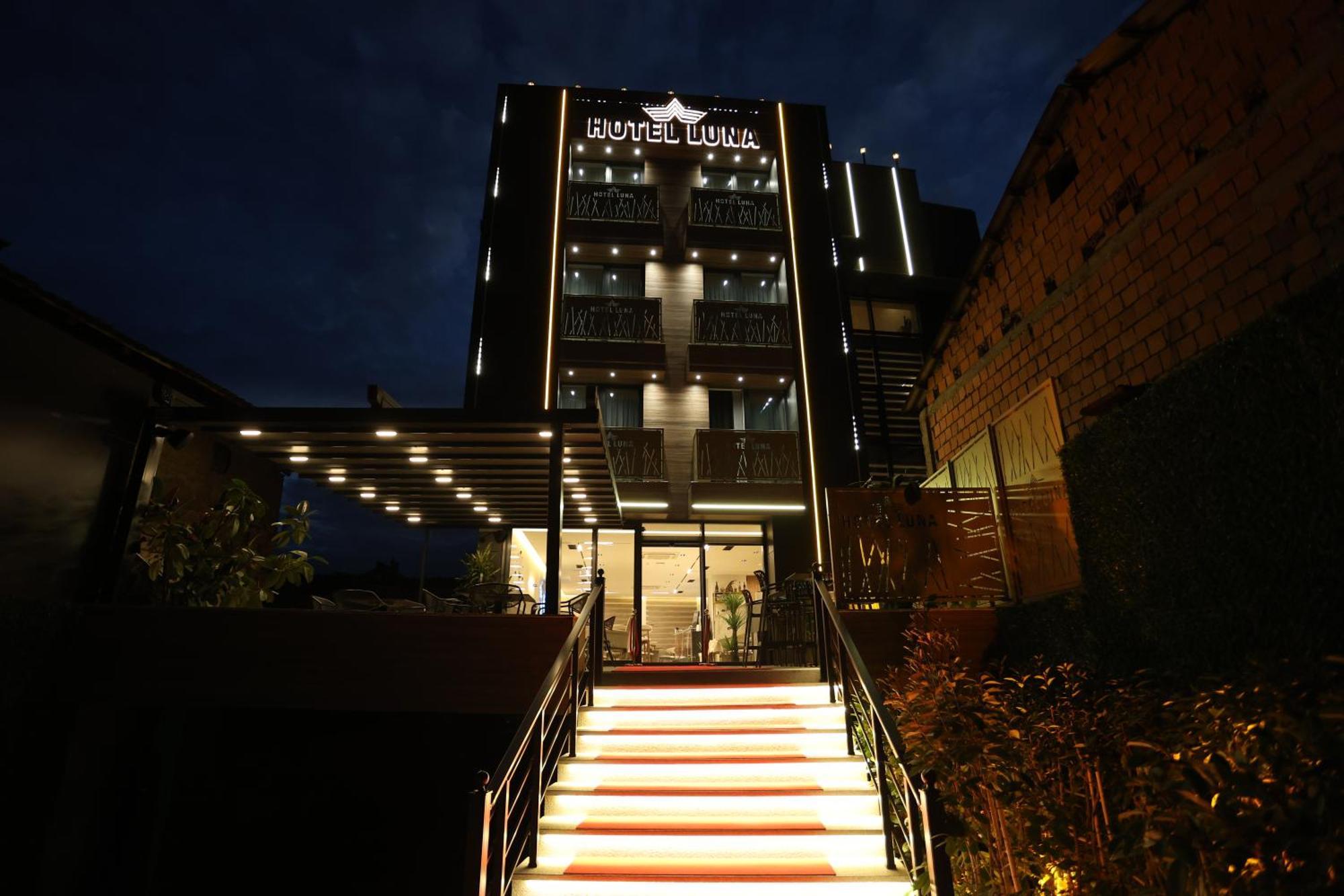 Hotel Luna Prizren Extérieur photo